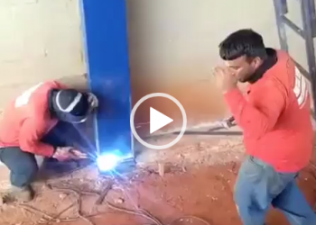 Quase matou de susto o colega no trabalho.