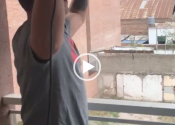 Reação de um argentino depois da derrota da Argentina na Copa do Mundo