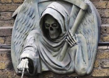 Aquele salgado ali é de que?