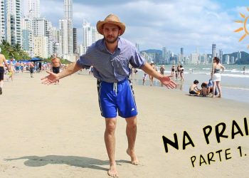 Colono na Praia de Balneário Camboriú.