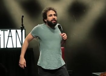 Sexo a três com Murilo Couto. Ele conseguiu!