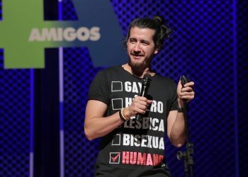 HISTÓRIAS BIZARRAS NA CAMA – AFONSO PADILHA